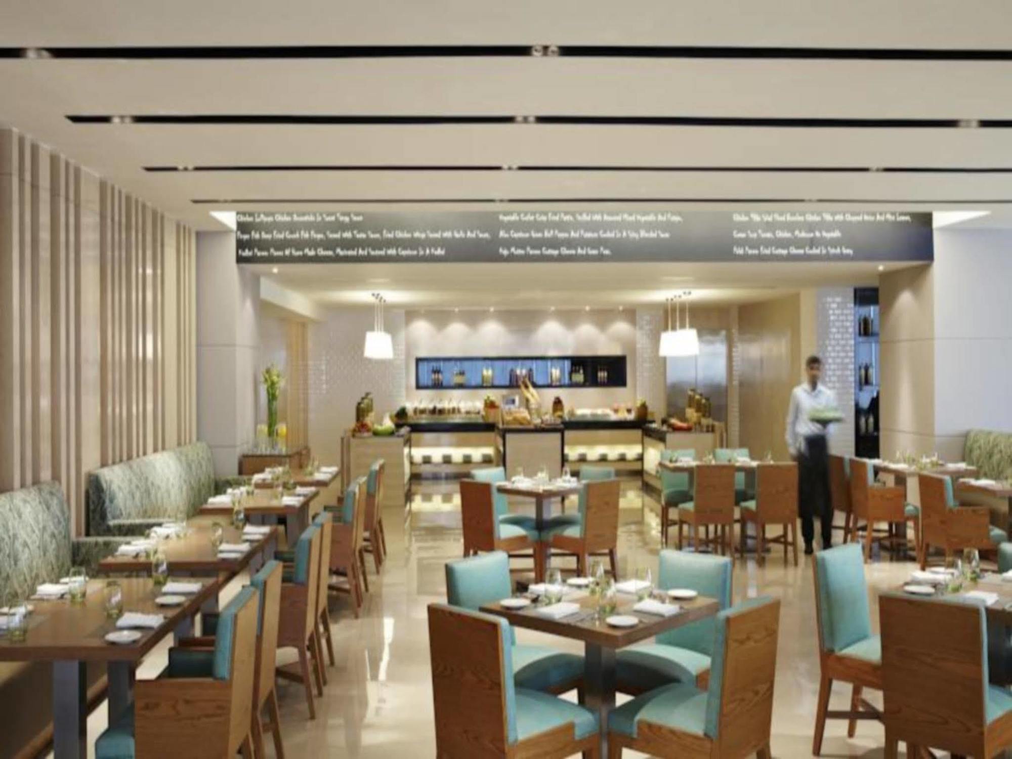 Fairfield By Marriott Bengaluru Rajajinagar Hotel Exterior foto