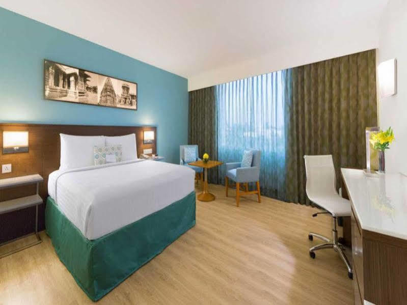 Fairfield By Marriott Bengaluru Rajajinagar Hotel Exterior foto